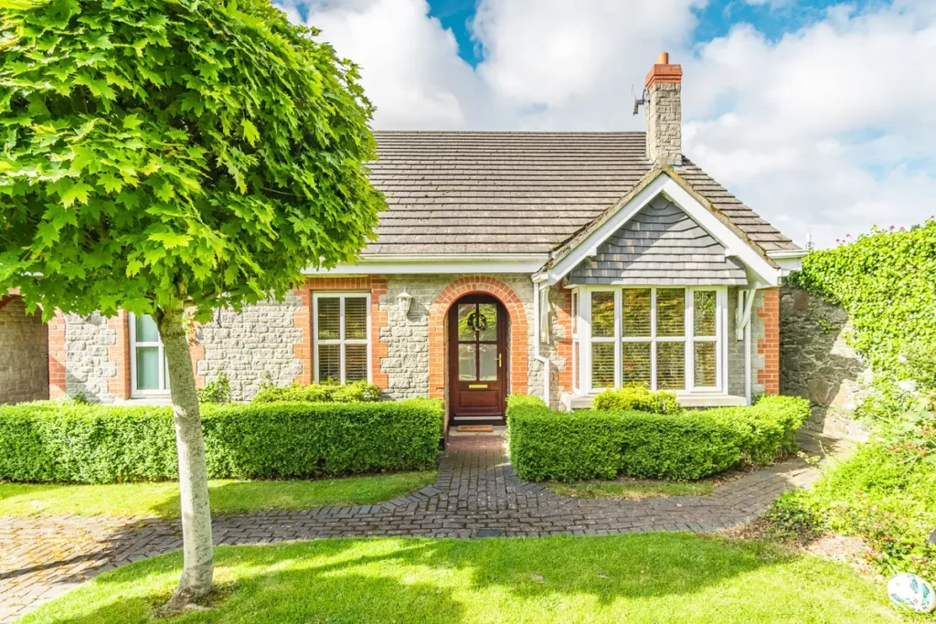 Is now a good time to sell property? 4 Image of 11 Minow Brook, a house put up for sale at the time of writing this article