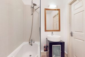 13 hamton park (3)