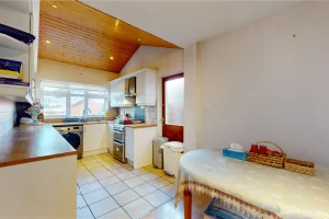 18 Charnwood Grove, Clonsilla, Dublin - 12