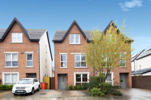 3 Parkside Way, Balgriffin, Dublin 13, D13W27T - 1