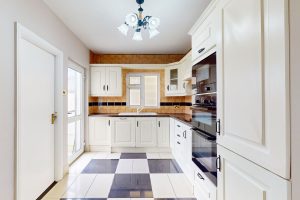 341 Navan Road, Dublin 7 - 7