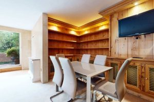 Apartment5E