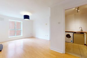 Apt83Stewart4